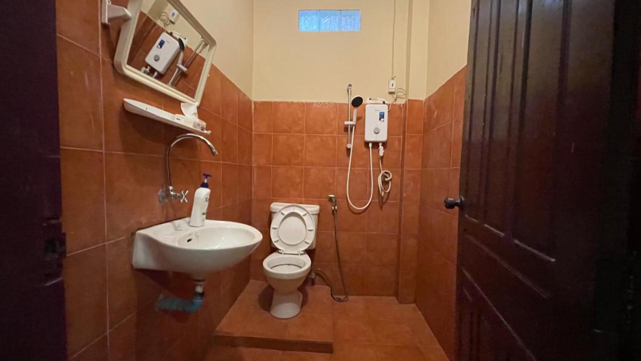 Hotel Sokxay Guerthouse Vang Vieng Esterno foto